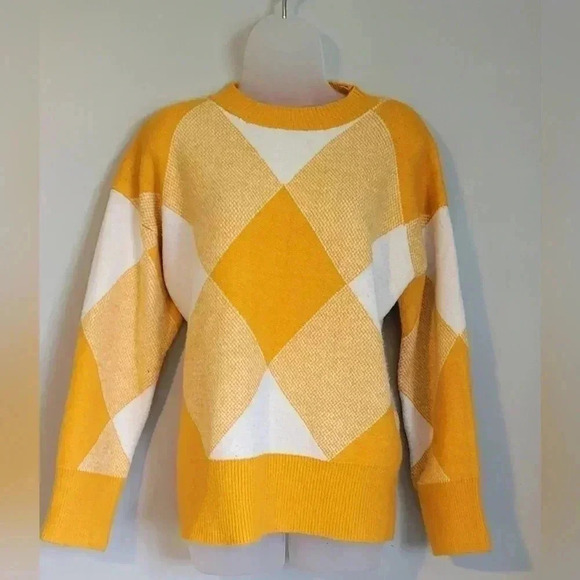 Lyla & Luxe Mango (yellow)/White Carter Check Sweater, size XS - Picture 4 of 9